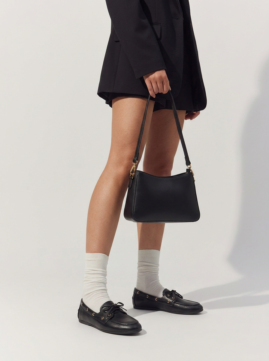 Capri Black
